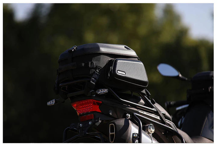MT2335 - Expandable Motorcycle Tail Bag Cargobag 23L - 35L