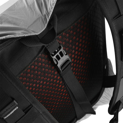 MCY2602OE - 10L Adventure Cycling Backpack ESA protective armor