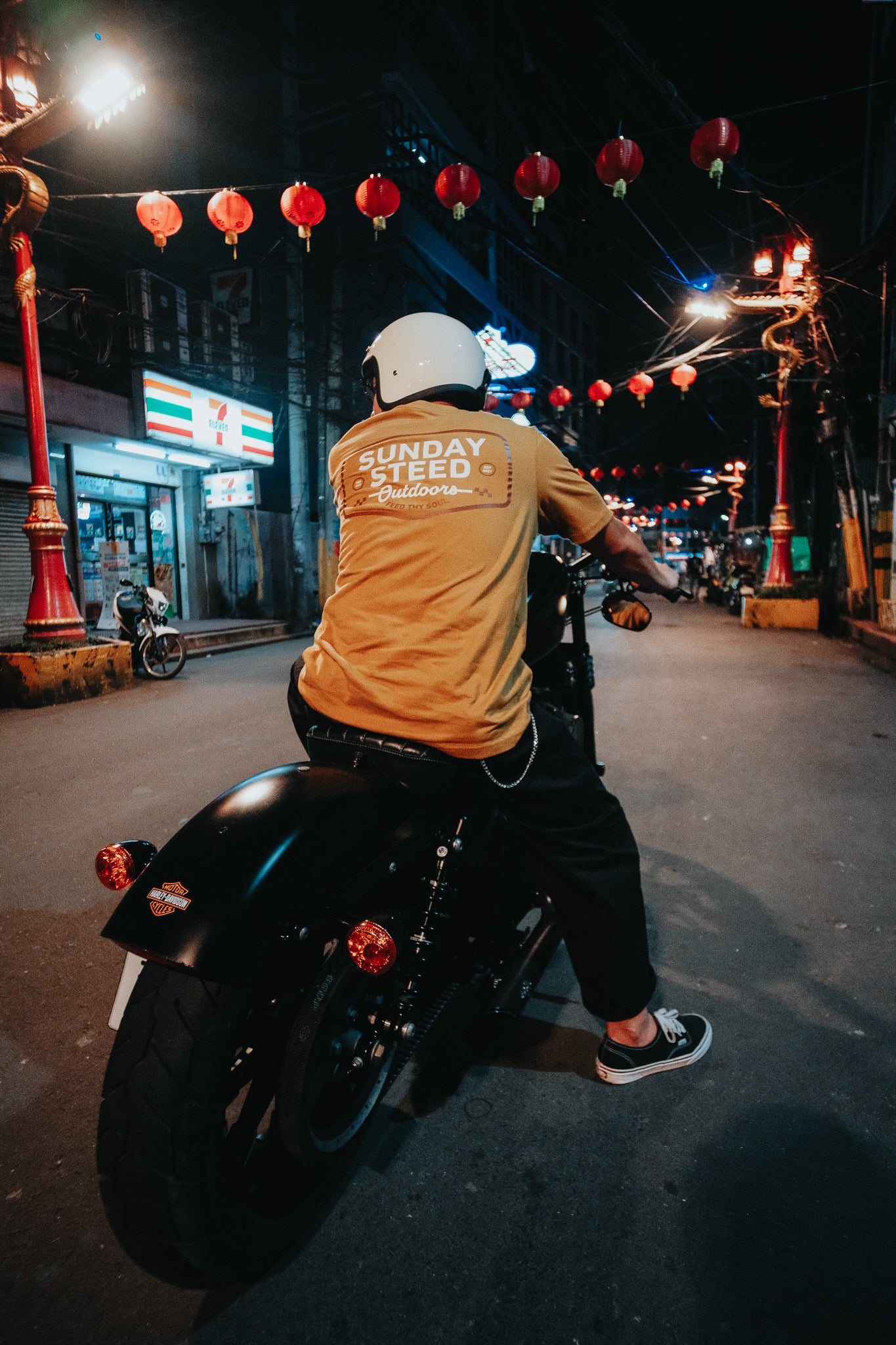 Sunday Steed SS Badge T-Shirt