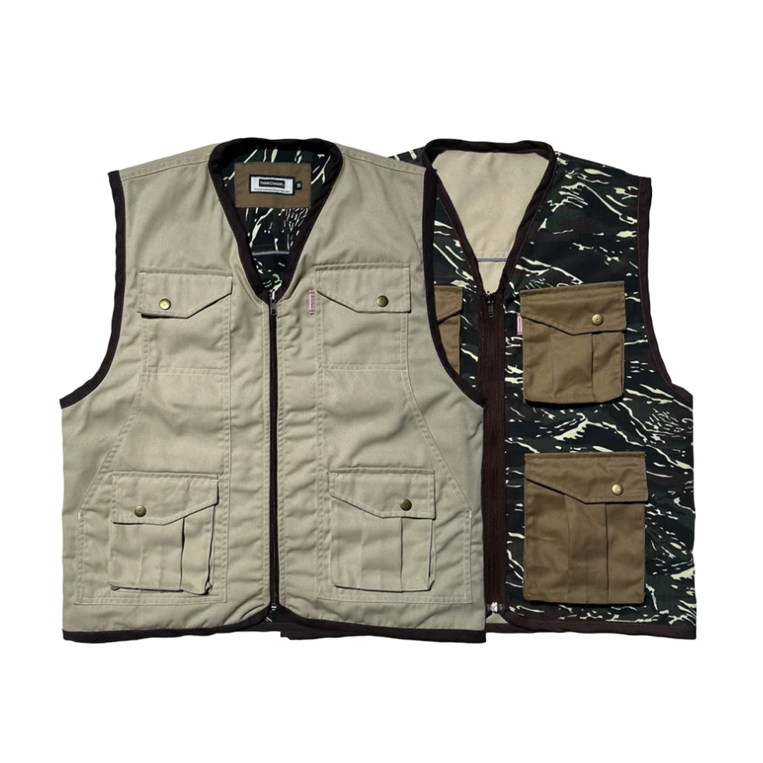 THINKCHAMP - PATHFINDER REVERSIBLE UTILITY VEST IN SAND WHITE AND TIGER CAMOU COLORWAY