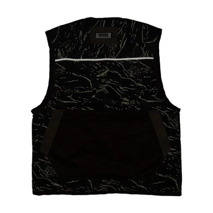 THINKCHAMP - PATHFINDER REVERSIBLE UTILITY VEST IN SAND WHITE AND TIGER CAMOU COLORWAY