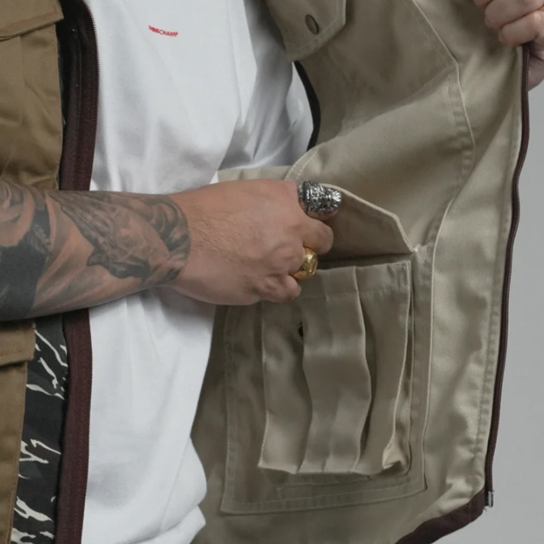 THINKCHAMP - PATHFINDER REVERSIBLE UTILITY VEST IN SAND WHITE AND TIGER CAMOU COLORWAY
