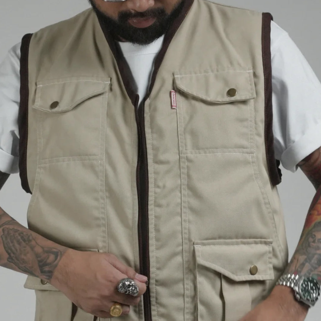 THINKCHAMP - PATHFINDER REVERSIBLE UTILITY VEST IN SAND WHITE AND TIGER CAMOU COLORWAY