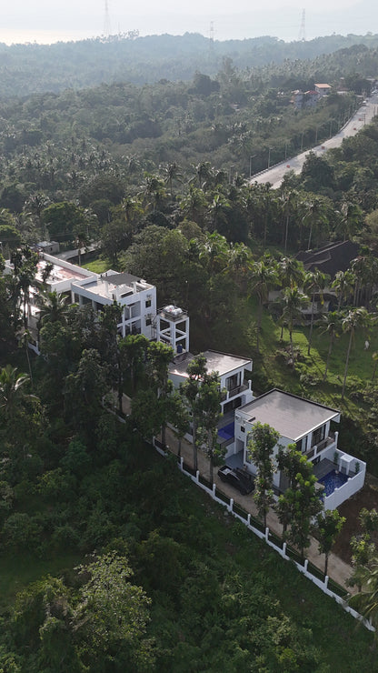 Alpha Basecamp Villa 2 Lakefront