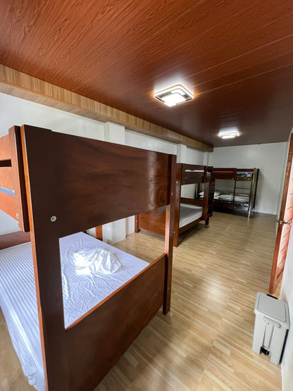 Alpha Basecamp Villa 2 Lakefront